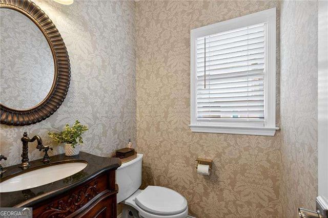 516 Brookeshyre Court, Woodstock, GA 30188