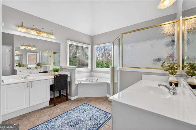 516 Brookeshyre Court, Woodstock, GA 30188