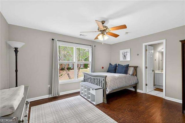 516 Brookeshyre Court, Woodstock, GA 30188