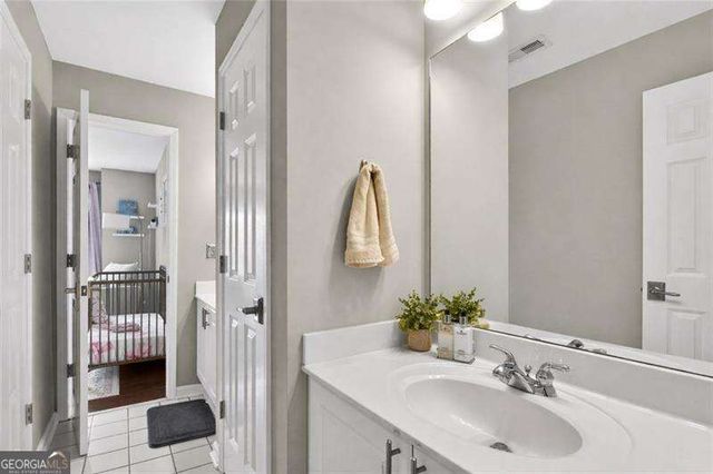 516 Brookeshyre Court, Woodstock, GA 30188