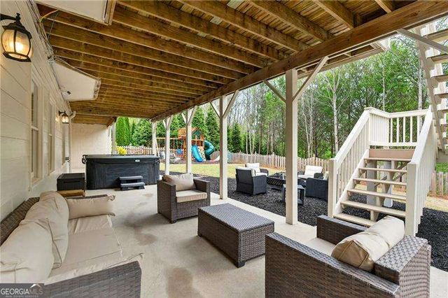 516 Brookeshyre Court, Woodstock, GA 30188