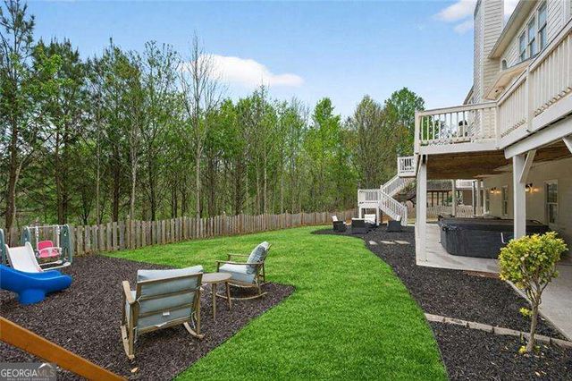 516 Brookeshyre Court, Woodstock, GA 30188