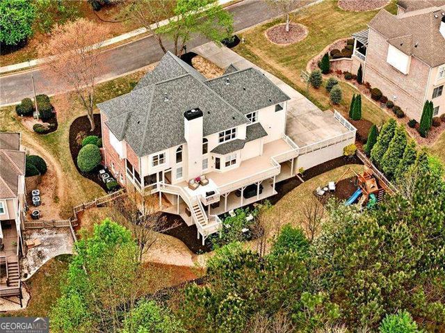 516 Brookeshyre Court, Woodstock, GA 30188