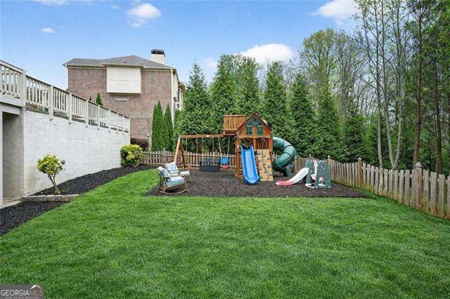 516 Brookeshyre Court, Woodstock, GA 30188