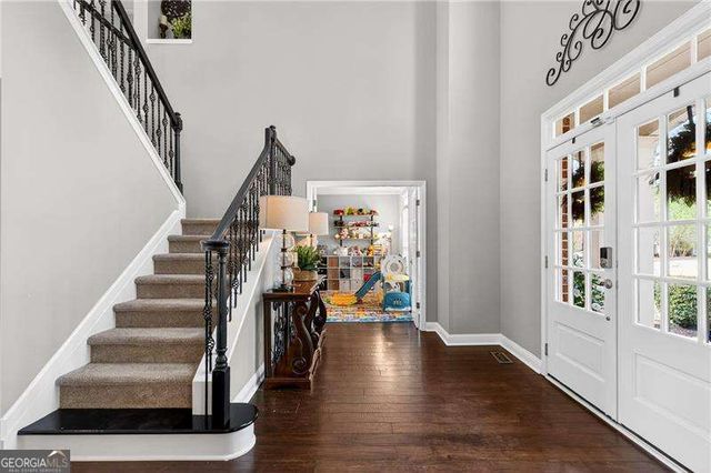 516 Brookeshyre Court, Woodstock, GA 30188