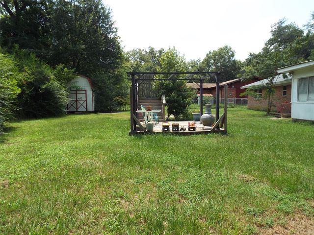 808 Shady Trail, Athens, TX 75751