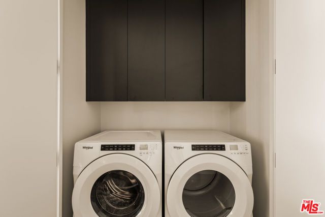 728 N Sweetzer Avenue 212, West Hollywood, CA 90069