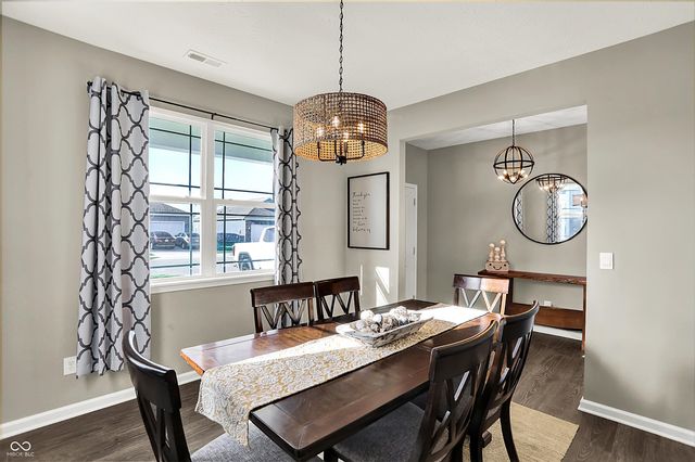 2042 Downey Lane, Greenfield, IN 46140