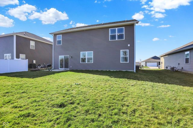 2042 Downey Lane, Greenfield, IN 46140