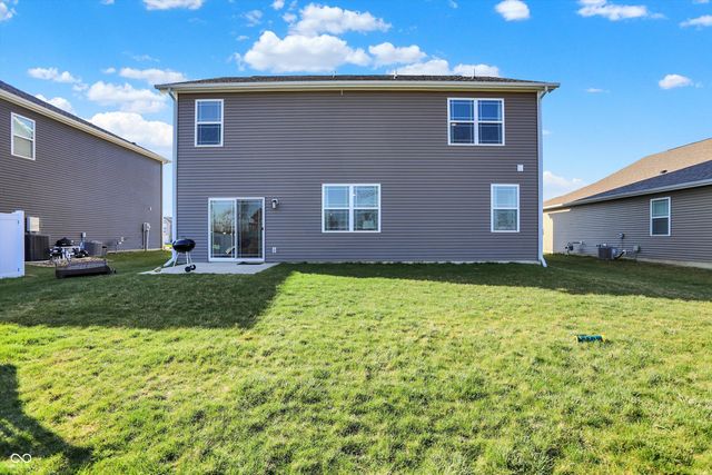 2042 Downey Lane, Greenfield, IN 46140