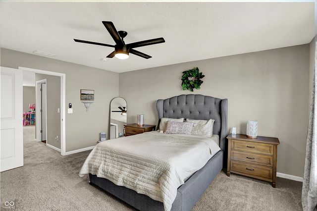 2042 Downey Lane, Greenfield, IN 46140