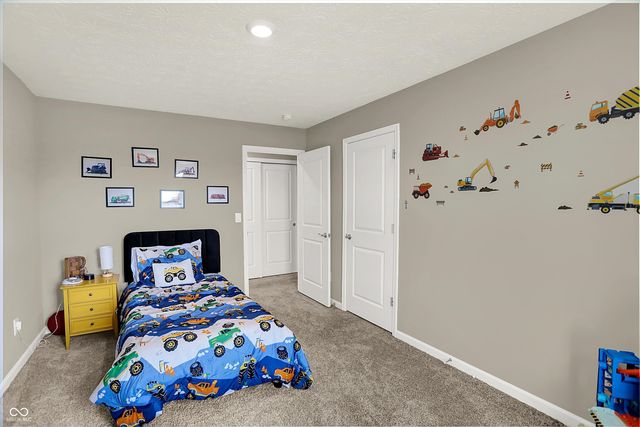 2042 Downey Lane, Greenfield, IN 46140