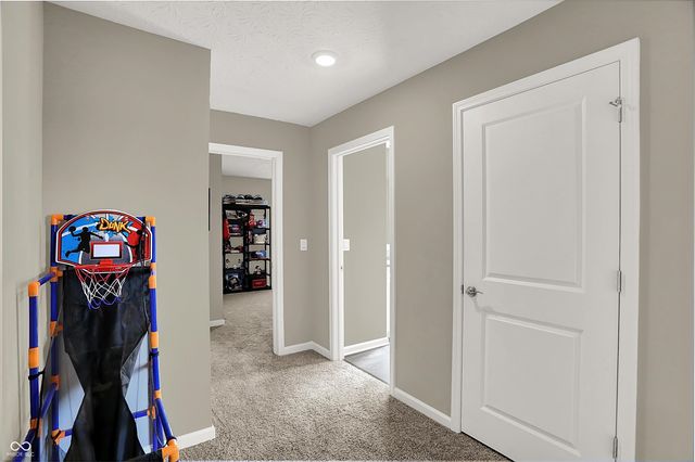 2042 Downey Lane, Greenfield, IN 46140