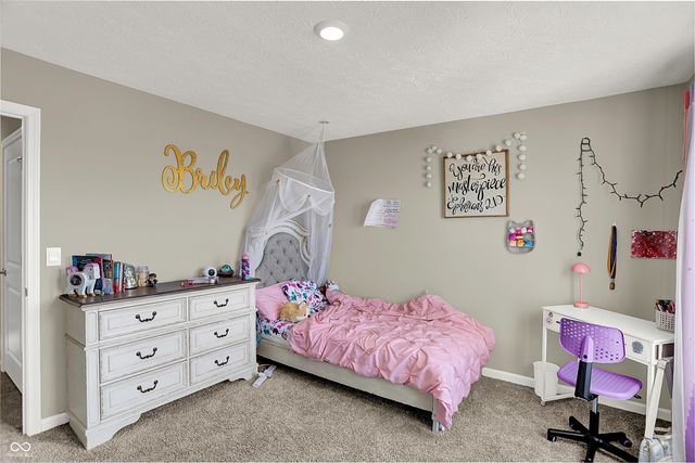 2042 Downey Lane, Greenfield, IN 46140