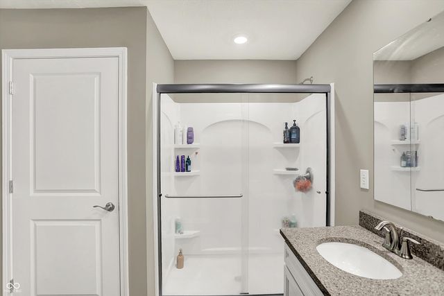 2042 Downey Lane, Greenfield, IN 46140