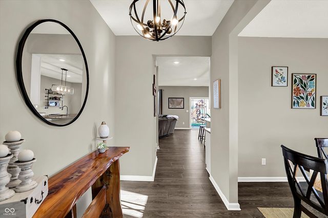 2042 Downey Lane, Greenfield, IN 46140