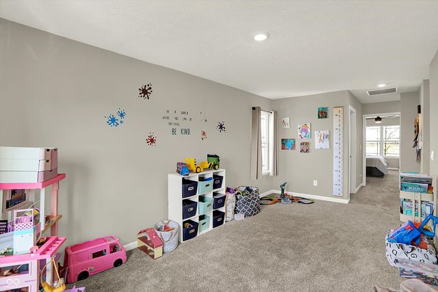 2042 Downey Lane, Greenfield, IN 46140