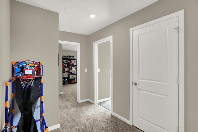 2042 Downey Lane, Greenfield, IN 46140