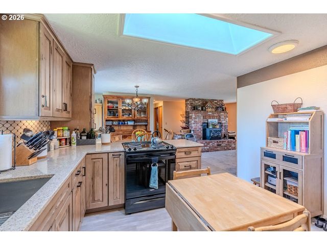 32728 Ne CHAMBERLAIN Rd, Corbett, OR 97019