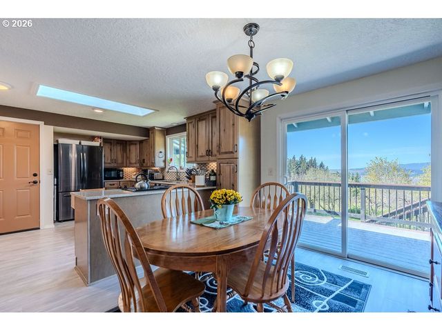 32728 Ne CHAMBERLAIN Rd, Corbett, OR 97019