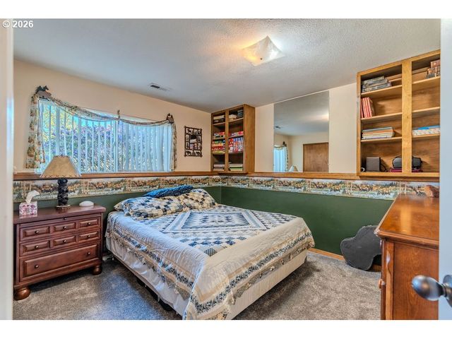 32728 Ne CHAMBERLAIN Rd, Corbett, OR 97019