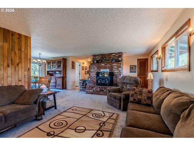 32728 Ne CHAMBERLAIN Rd, Corbett, OR 97019