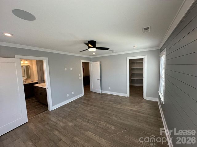 13006 Tinton Avenue, Charlotte, NC 28204