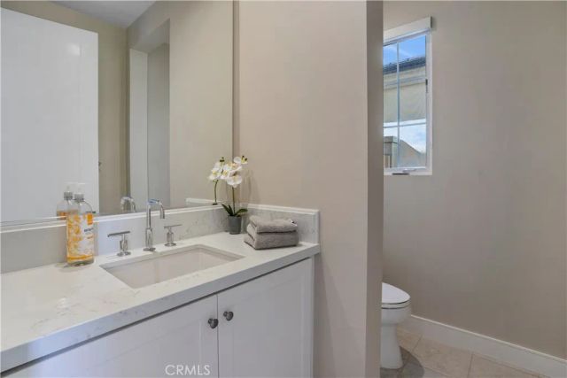 140 San Benito, Irvine, CA 92618