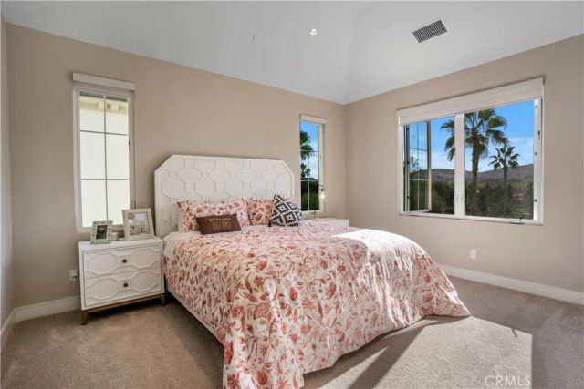 140 San Benito, Irvine, CA 92618