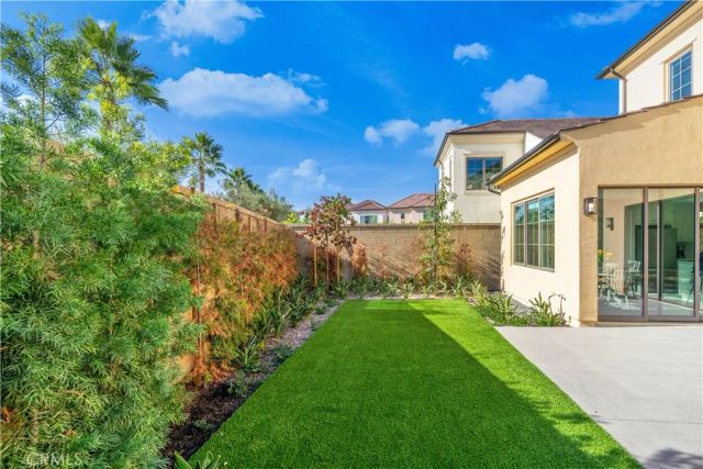 140 San Benito, Irvine, CA 92618