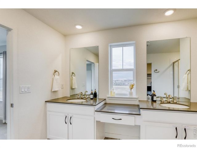 4960 Preserve Place, Firestone, CO 80504