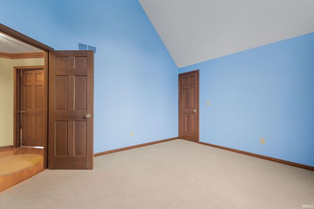 51945 Lake Knoll Court, Granger, IN 46530