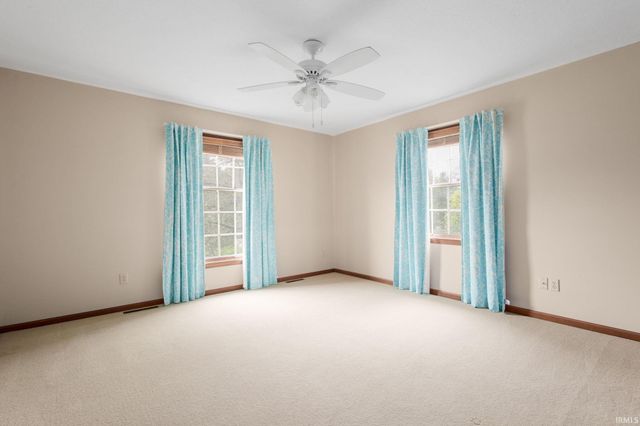 51945 Lake Knoll Court, Granger, IN 46530