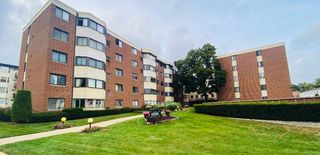 5500 Lincoln Avenue 407-W, Morton Grove, IL 60053