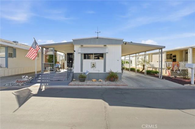 975 California 76, Calimesa, CA 92320
