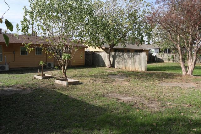 1705 Walnut ST 3, Georgetown, TX 78626