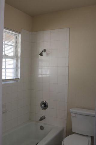 1705 Walnut ST 3, Georgetown, TX 78626