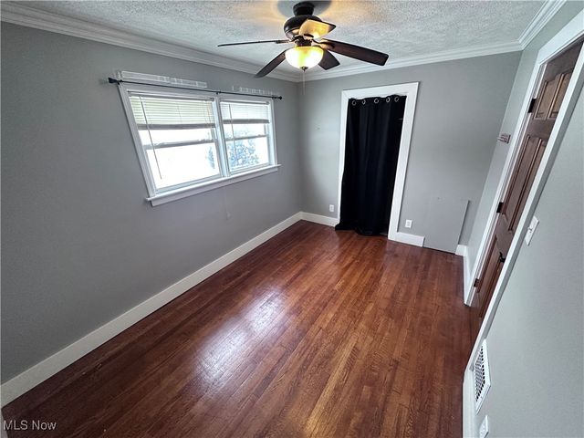 5177 Mahoning Avenue NW, Warren, OH 44483