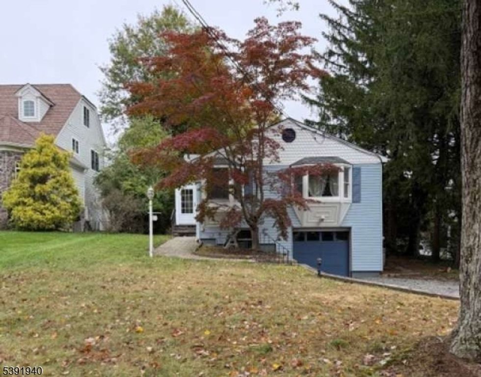 79 Roosevelt Blvd, Florham Park Boro, NJ 07932