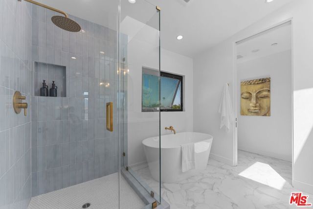 5443 Blackwelder Street, Los Angeles, CA 90016