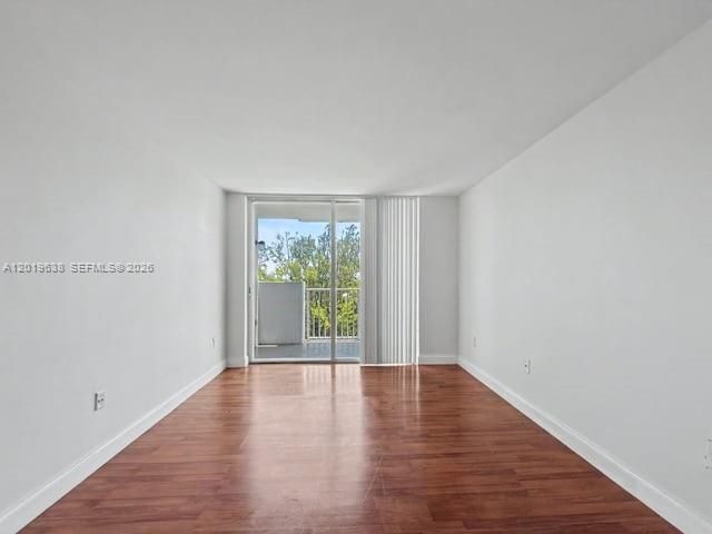 1300 NE Miami Gardens Dr 803E, Miami, FL 33179