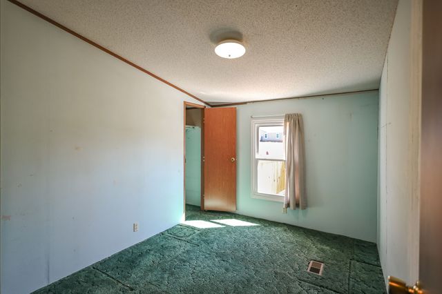 201 Orchard Ln, Bell Buckle, TN 37020