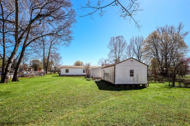 201 Orchard Ln, Bell Buckle, TN 37020