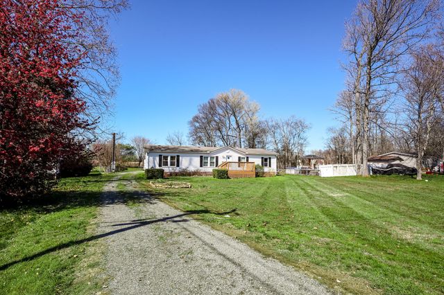 201 Orchard Ln, Bell Buckle, TN 37020