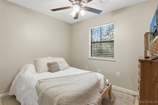 7051 182nd Street, Inglis, FL 34449