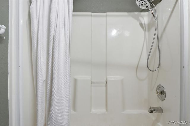 7051 182nd Street, Inglis, FL 34449