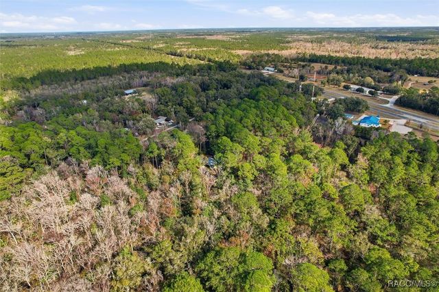 7051 182nd Street, Inglis, FL 34449