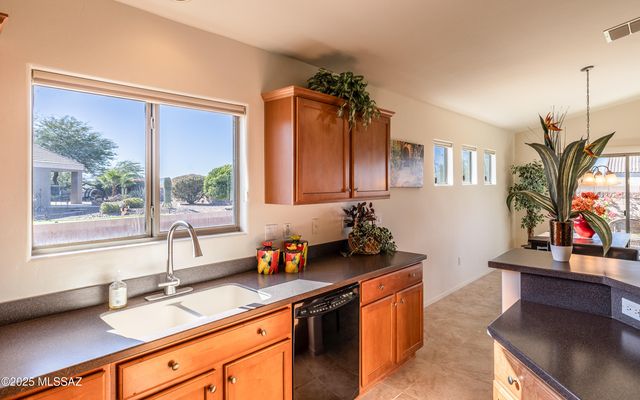 5374 W Senita Cactus Court, Marana, AZ 85658