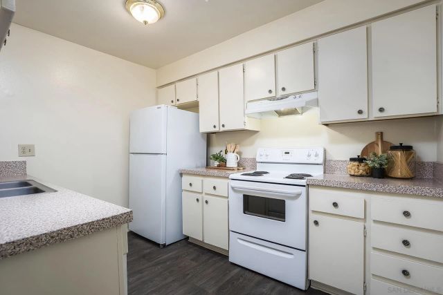 3982 Valeta Street 273, San Diego, CA 92110