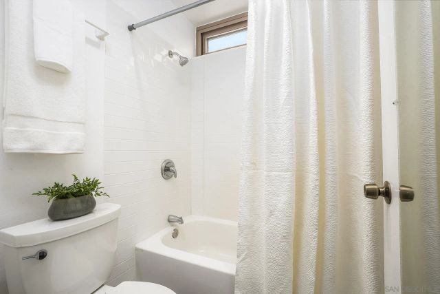 3982 Valeta Street 273, San Diego, CA 92110